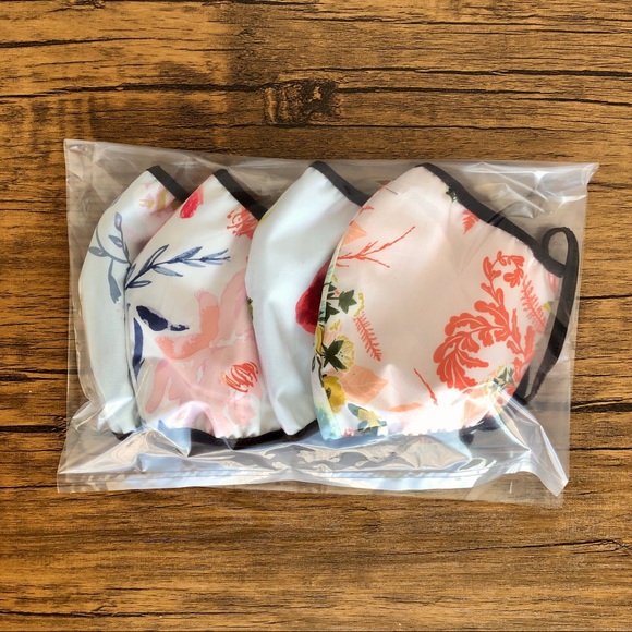 4 Floral Face Masks 🌸 - Picture 7 of 8
